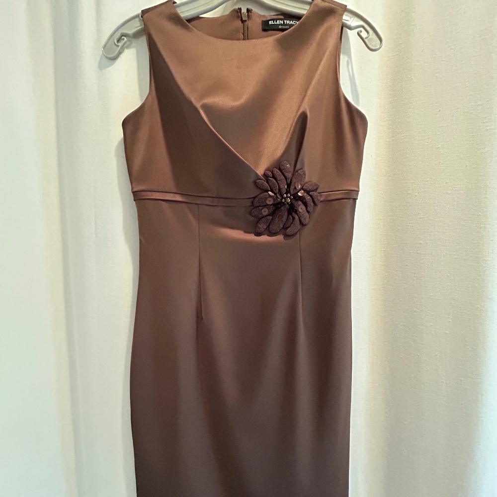 Evening cocktail-length dress